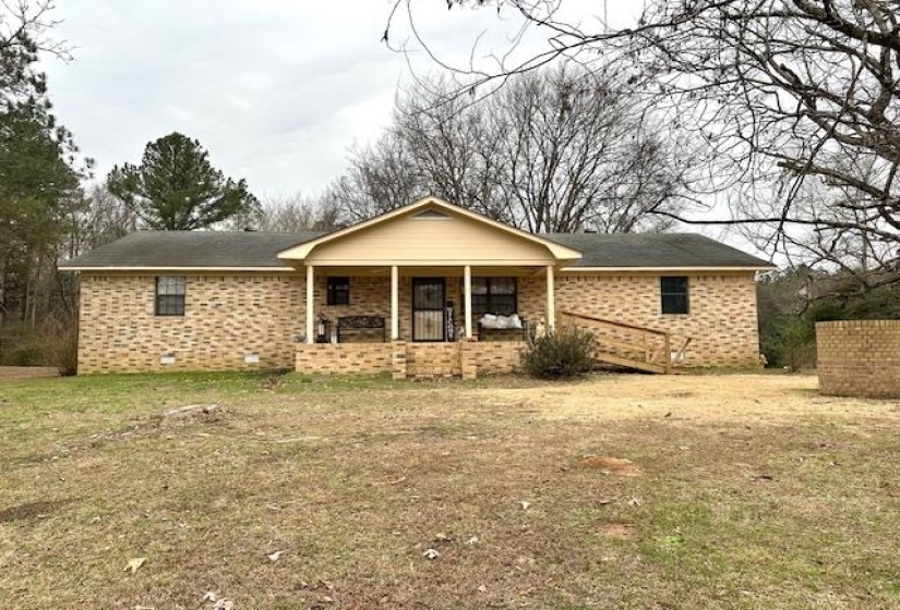 390 PYBURN DR, Savannah, Tennessee 38372, 4 Bedrooms Bedrooms, 9 Rooms Rooms,2 BathroomsBathrooms,Residential,For Sale,PYBURN,10213635