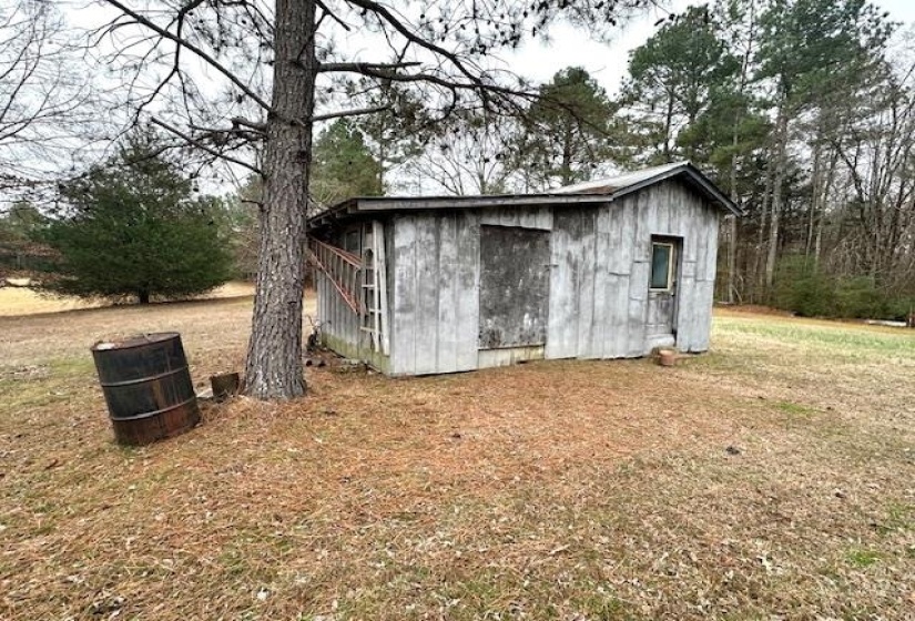 390 PYBURN DR, Savannah, Tennessee 38372, 4 Bedrooms Bedrooms, 9 Rooms Rooms,2 BathroomsBathrooms,Residential,For Sale,PYBURN,10213635