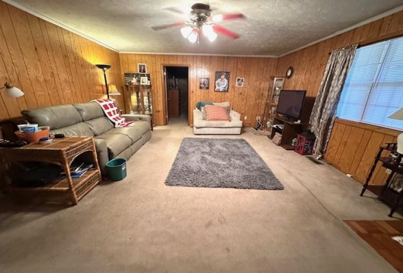 390 PYBURN DR, Savannah, Tennessee 38372, 4 Bedrooms Bedrooms, 9 Rooms Rooms,2 BathroomsBathrooms,Residential,For Sale,PYBURN,10213635