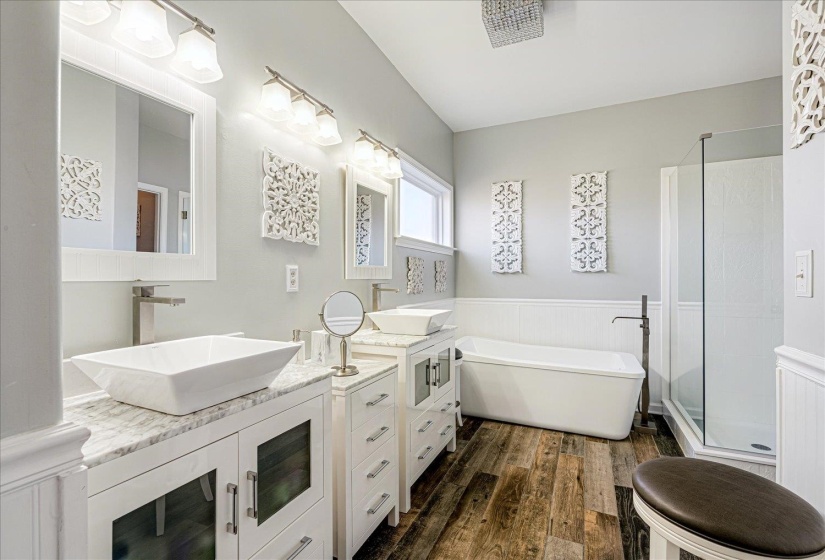 5070 ROYSTON LOOP, Memphis, Tennessee 38125, 5 Bedrooms Bedrooms, 10 Rooms Rooms,4 BathroomsBathrooms,Residential,For Sale,ROYSTON,10213637