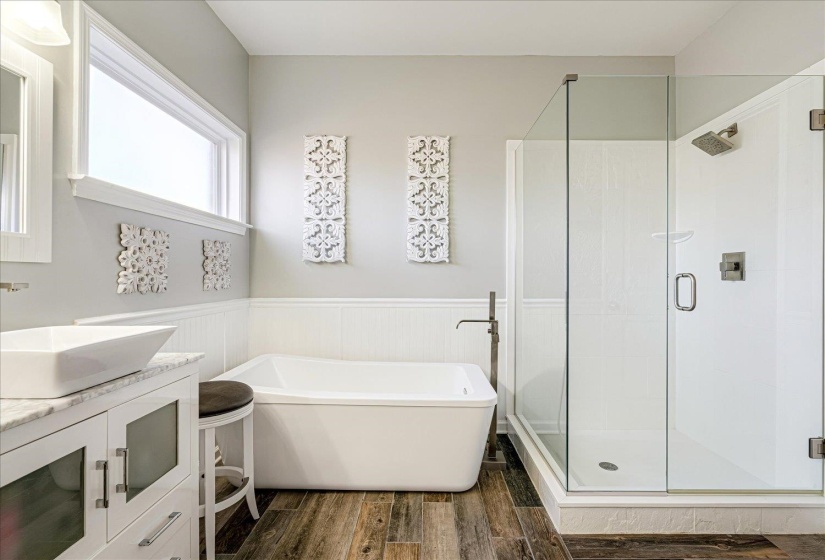 5070 ROYSTON LOOP, Memphis, Tennessee 38125, 5 Bedrooms Bedrooms, 10 Rooms Rooms,4 BathroomsBathrooms,Residential,For Sale,ROYSTON,10213637