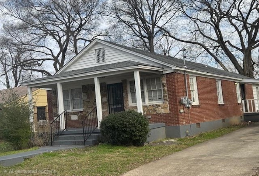 1902 FARRINGTON ST, Memphis, Tennessee 38109, 4 Bedrooms Bedrooms, 6 Rooms Rooms,2 BathroomsBathrooms,Residential,For Sale,FARRINGTON,10213641