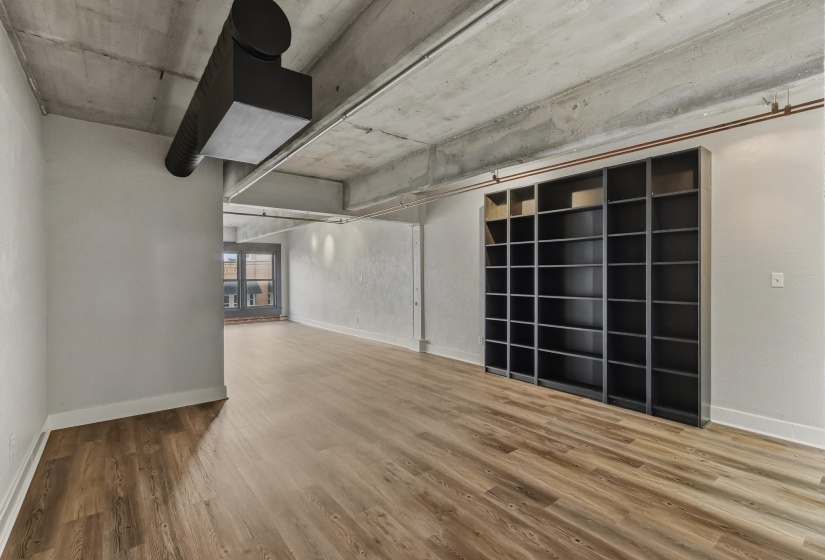 408 FRONT ST, Memphis, Tennessee 38103, 1 Bedroom Bedrooms, 3 Rooms Rooms,1 BathroomBathrooms,Residential,For Sale,FRONT,10213666