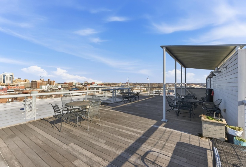 408 FRONT ST, Memphis, Tennessee 38103, 1 Bedroom Bedrooms, 3 Rooms Rooms,1 BathroomBathrooms,Residential,For Sale,FRONT,10213666