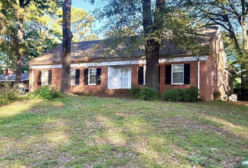 2958 GLENGARRY RD, Memphis, Tennessee 38128, 5 Bedrooms Bedrooms, 9 Rooms Rooms,4.1 BathroomsBathrooms,Residential,For Sale,GLENGARRY,10213668