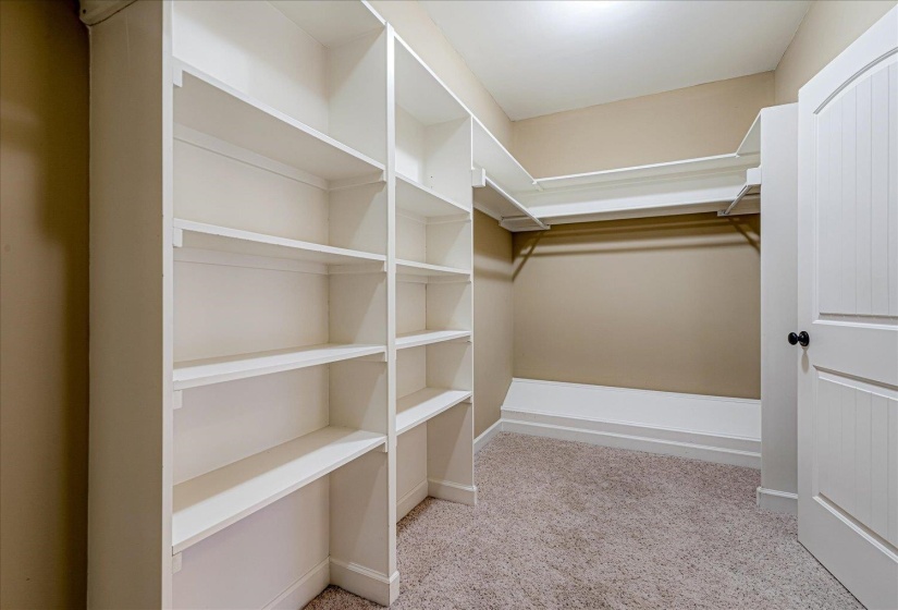 4234 DAWSON RIDGE DR, Millington, Tennessee 38053, 4 Bedrooms Bedrooms, 8 Rooms Rooms,3 BathroomsBathrooms,Residential,For Sale,DAWSON RIDGE,10213672