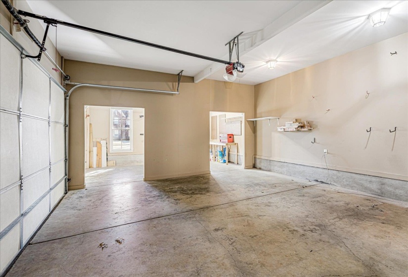 4234 DAWSON RIDGE DR, Millington, Tennessee 38053, 4 Bedrooms Bedrooms, 8 Rooms Rooms,3 BathroomsBathrooms,Residential,For Sale,DAWSON RIDGE,10213672