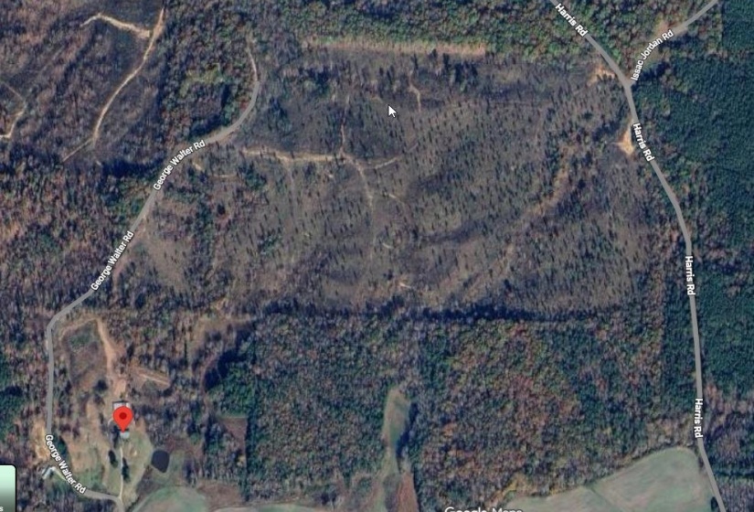 Aerial map of property and surrounding area