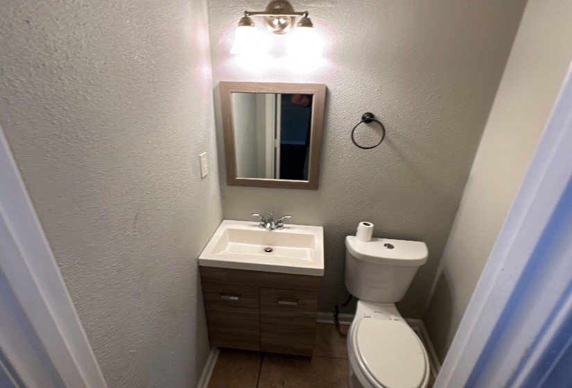 556 MELTON AVE, Memphis, Tennessee 38109, 4 Bedrooms Bedrooms, 7 Rooms Rooms,1.1 BathroomsBathrooms,Residential,For Sale,MELTON,10213688