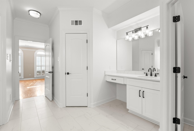 626 BROOKMERE DR, Collierville, Tennessee 38017, 4 Bedrooms Bedrooms, 8 Rooms Rooms,3.1 BathroomsBathrooms,Residential,For Sale,BROOKMERE,10213700