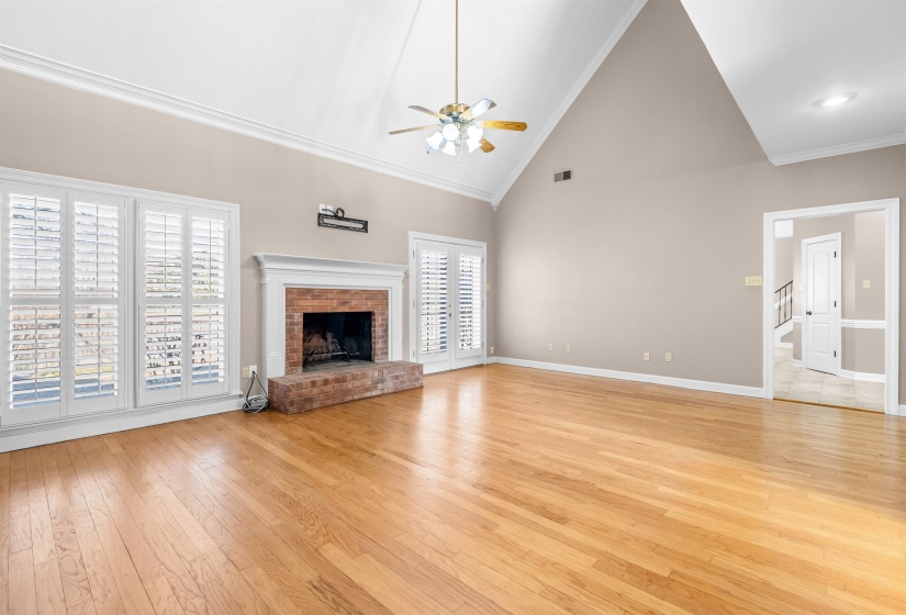 626 BROOKMERE DR, Collierville, Tennessee 38017, 4 Bedrooms Bedrooms, 8 Rooms Rooms,3.1 BathroomsBathrooms,Residential,For Sale,BROOKMERE,10213700