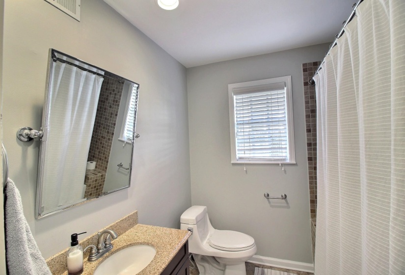 3441 HIGHLAND PARK PL, Memphis, Tennessee 38111, 4 Bedrooms Bedrooms, 8 Rooms Rooms,3 BathroomsBathrooms,Residential,For Sale,HIGHLAND PARK,10213711