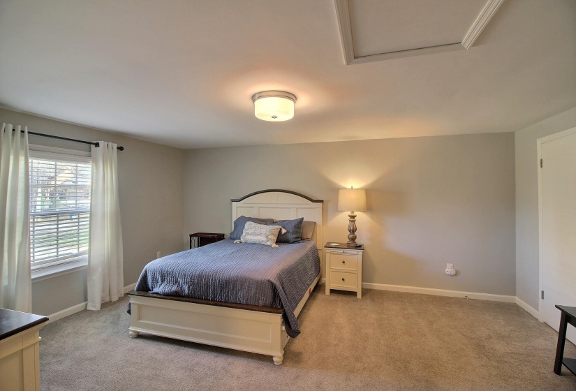 3441 HIGHLAND PARK PL, Memphis, Tennessee 38111, 4 Bedrooms Bedrooms, 8 Rooms Rooms,3 BathroomsBathrooms,Residential,For Sale,HIGHLAND PARK,10213711