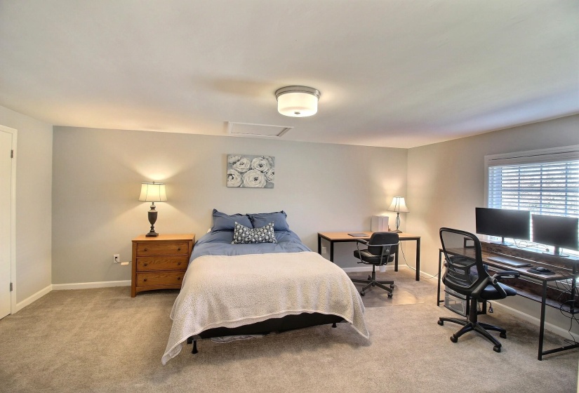 3441 HIGHLAND PARK PL, Memphis, Tennessee 38111, 4 Bedrooms Bedrooms, 8 Rooms Rooms,3 BathroomsBathrooms,Residential,For Sale,HIGHLAND PARK,10213711