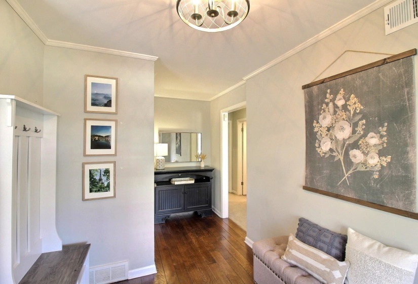 3441 HIGHLAND PARK PL, Memphis, Tennessee 38111, 4 Bedrooms Bedrooms, 8 Rooms Rooms,3 BathroomsBathrooms,Residential,For Sale,HIGHLAND PARK,10213711