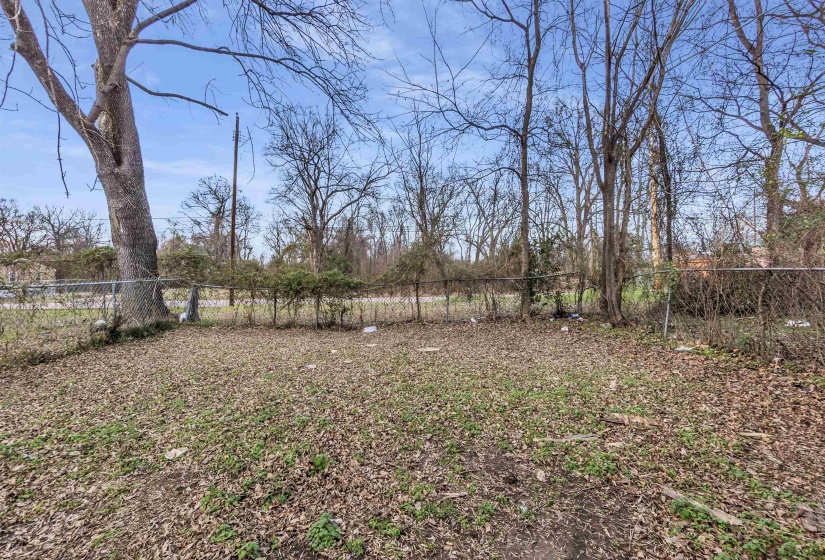 886 GRIFFITH AVE, Memphis, Tennessee 38107, 3 Bedrooms Bedrooms, 5 Rooms Rooms,2 BathroomsBathrooms,Residential,For Sale,GRIFFITH,10213716