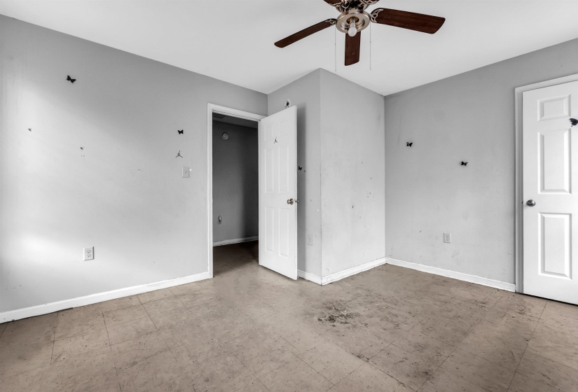 886 GRIFFITH AVE, Memphis, Tennessee 38107, 3 Bedrooms Bedrooms, 5 Rooms Rooms,2 BathroomsBathrooms,Residential,For Sale,GRIFFITH,10213716