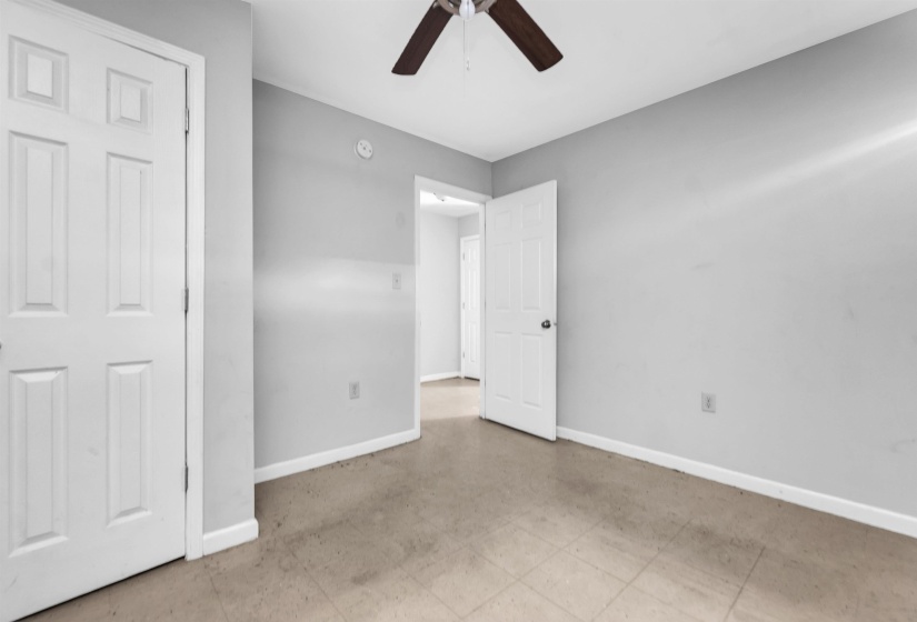 886 GRIFFITH AVE, Memphis, Tennessee 38107, 3 Bedrooms Bedrooms, 5 Rooms Rooms,2 BathroomsBathrooms,Residential,For Sale,GRIFFITH,10213716