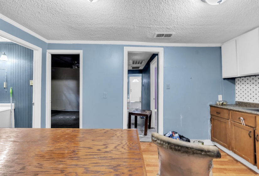 1594 MAPLEWOOD ST, Memphis, Tennessee 38108, 2 Bedrooms Bedrooms, 4 Rooms Rooms,1 BathroomBathrooms,Residential,For Sale,MAPLEWOOD,10213719