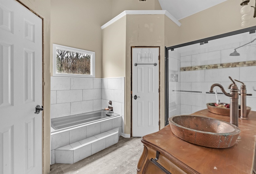 12420 FOX LAIR DR, Collierville, Tennessee 38017, 5 Bedrooms Bedrooms, 7 Rooms Rooms,4.1 BathroomsBathrooms,Residential,For Sale,FOX LAIR,10213720