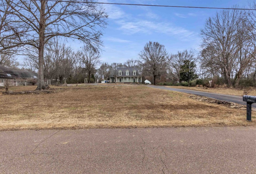 12420 FOX LAIR DR, Collierville, Tennessee 38017, 5 Bedrooms Bedrooms, 7 Rooms Rooms,4.1 BathroomsBathrooms,Residential,For Sale,FOX LAIR,10213720