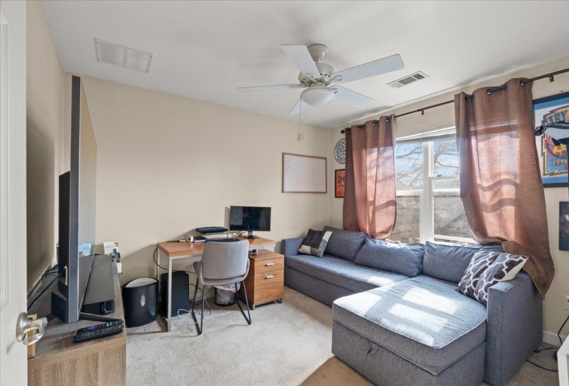 694 SAFFARANS AVE, Memphis, Tennessee 38107, 3 Bedrooms Bedrooms, 6 Rooms Rooms,2.1 BathroomsBathrooms,Residential,For Sale,SAFFARANS,10213726