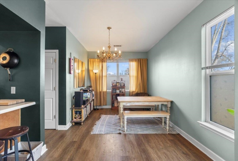 694 SAFFARANS AVE, Memphis, Tennessee 38107, 3 Bedrooms Bedrooms, 6 Rooms Rooms,2.1 BathroomsBathrooms,Residential,For Sale,SAFFARANS,10213726