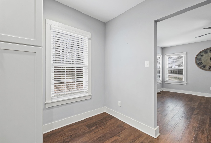 8583 KERRVILLE-ROSEMARK RD, Millington, Tennessee 38053, 2 Bedrooms Bedrooms, 5 Rooms Rooms,1 BathroomBathrooms,Residential,For Sale,KERRVILLE-ROSEMARK,10213732