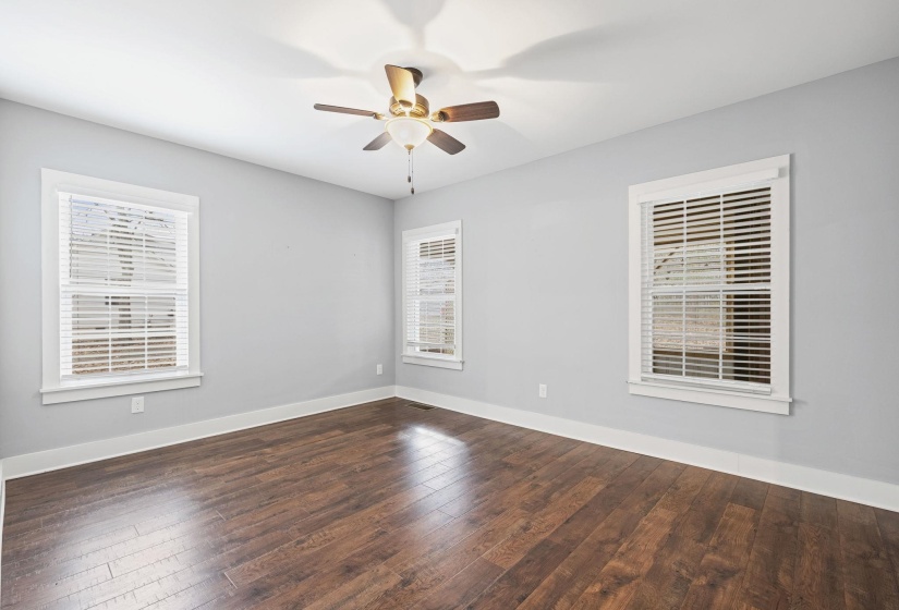 8583 KERRVILLE-ROSEMARK RD, Millington, Tennessee 38053, 2 Bedrooms Bedrooms, 5 Rooms Rooms,1 BathroomBathrooms,Residential,For Sale,KERRVILLE-ROSEMARK,10213732