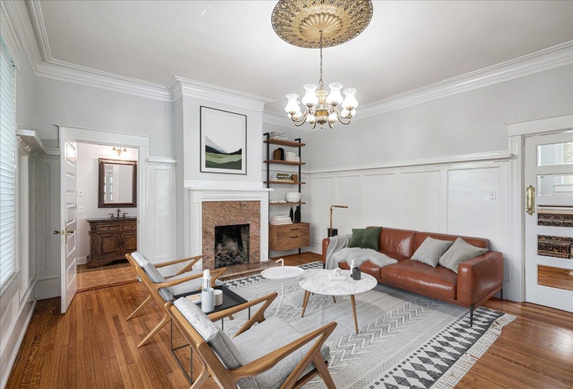 1630 CARR AVE, Memphis, Tennessee 38104, 4 Bedrooms Bedrooms, 11 Rooms Rooms,2.1 BathroomsBathrooms,Residential,For Sale,CARR,10213733