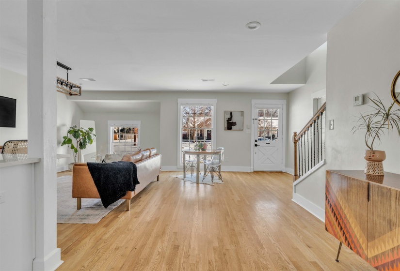 185 ALEXANDER ST, Memphis, Tennessee 38111, 4 Bedrooms Bedrooms, 8 Rooms Rooms,3.1 BathroomsBathrooms,Residential,For Sale,ALEXANDER,10213752