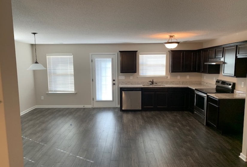 1065 CARIB LOOP, Cordova, Tennessee 38018, 4 Bedrooms Bedrooms, 10 Rooms Rooms,2.1 BathroomsBathrooms,Rental Properties,For Sale,CARIB,10213762