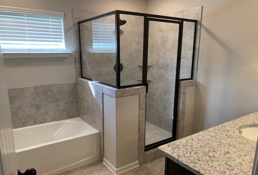 1065 CARIB LOOP, Cordova, Tennessee 38018, 4 Bedrooms Bedrooms, 10 Rooms Rooms,2.1 BathroomsBathrooms,Rental Properties,For Sale,CARIB,10213762