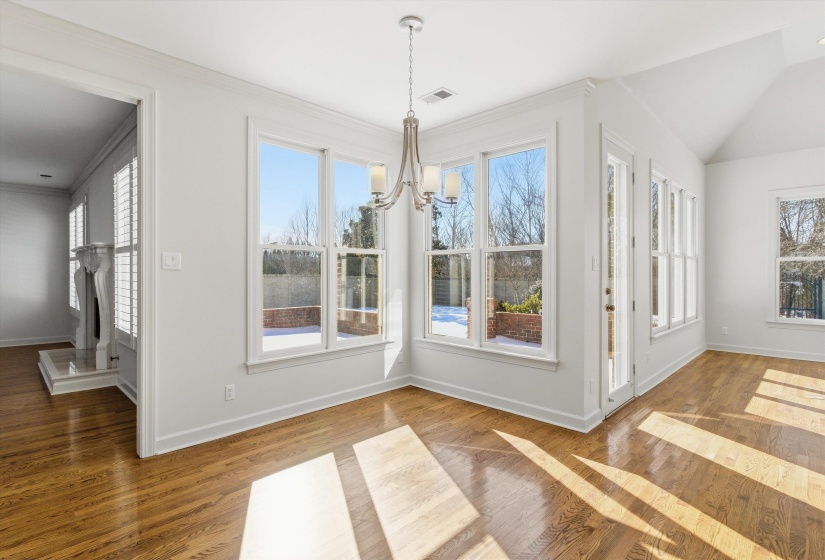 1831 GROVEWAY DR, Germantown, Tennessee 38139, 4 Bedrooms Bedrooms, 10 Rooms Rooms,3.1 BathroomsBathrooms,Residential,For Sale,GROVEWAY,10213766