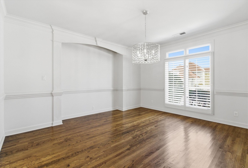 1831 GROVEWAY DR, Germantown, Tennessee 38139, 4 Bedrooms Bedrooms, 10 Rooms Rooms,3.1 BathroomsBathrooms,Residential,For Sale,GROVEWAY,10213766