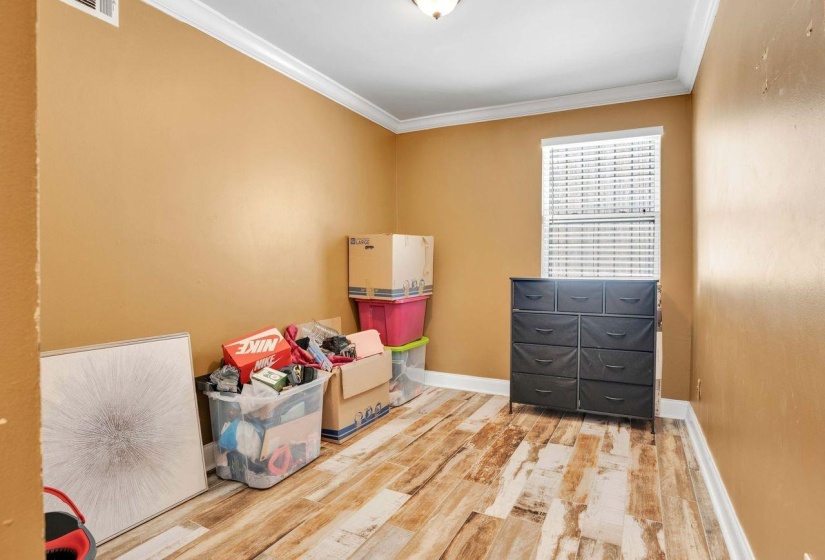 3414 FORRESTER RD, Memphis, Tennessee 38109, 3 Bedrooms Bedrooms, 6 Rooms Rooms,1 BathroomBathrooms,Residential,For Sale,FORRESTER,10213778