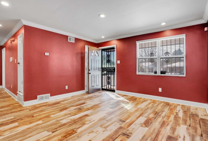 3414 FORRESTER RD, Memphis, Tennessee 38109, 3 Bedrooms Bedrooms, 6 Rooms Rooms,1 BathroomBathrooms,Residential,For Sale,FORRESTER,10213778