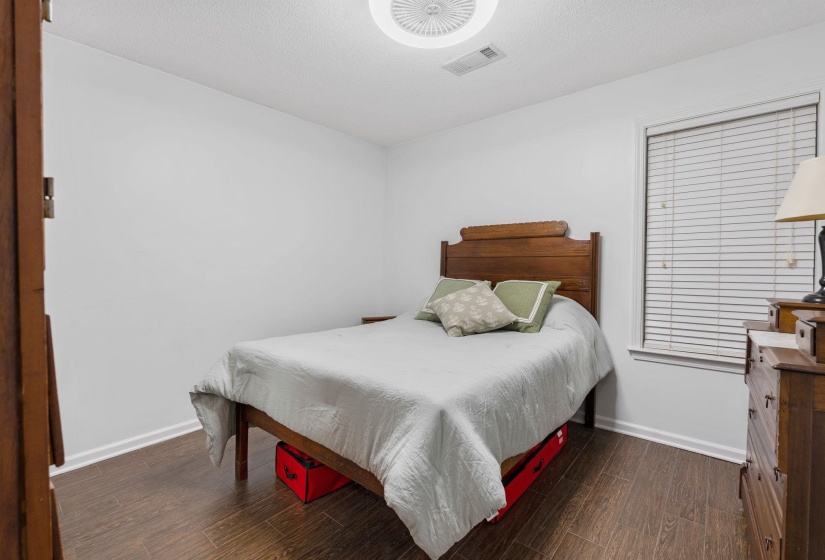 2960 WOODLAND ELM CV, Lakeland, Tennessee 38002, 3 Bedrooms Bedrooms, 5 Rooms Rooms,2 BathroomsBathrooms,Residential,For Sale,WOODLAND ELM,10213790