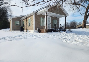 11159 88 HWY, Halls, Tennessee 38040, 3 Bedrooms Bedrooms, 7 Rooms Rooms,1 BathroomBathrooms,Residential,For Sale,88,10213801