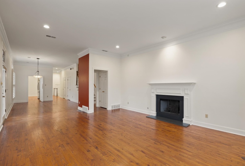 789 HARBOR ISLE CIR, Memphis, Tennessee 38103, 3 Bedrooms Bedrooms, 7 Rooms Rooms,2.1 BathroomsBathrooms,Residential,For Sale,HARBOR ISLE,10213820