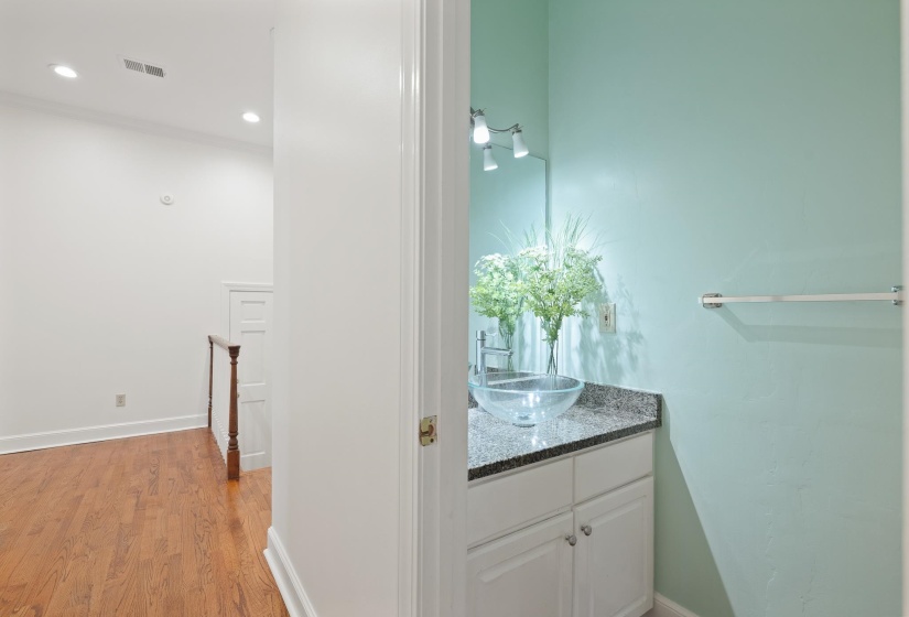 789 HARBOR ISLE CIR, Memphis, Tennessee 38103, 3 Bedrooms Bedrooms, 7 Rooms Rooms,2.1 BathroomsBathrooms,Residential,For Sale,HARBOR ISLE,10213820