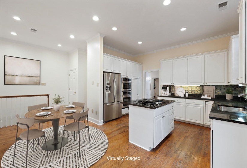 789 HARBOR ISLE CIR, Memphis, Tennessee 38103, 3 Bedrooms Bedrooms, 7 Rooms Rooms,2.1 BathroomsBathrooms,Residential,For Sale,HARBOR ISLE,10213820