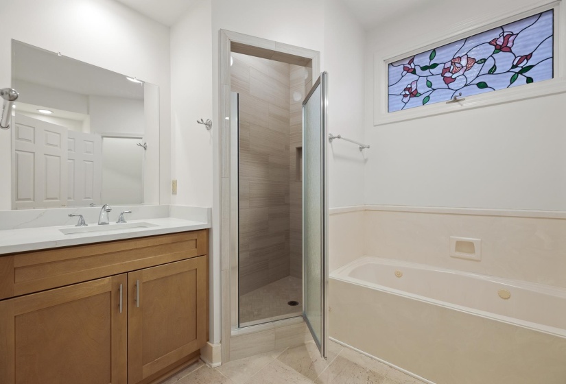 789 HARBOR ISLE CIR, Memphis, Tennessee 38103, 3 Bedrooms Bedrooms, 7 Rooms Rooms,2.1 BathroomsBathrooms,Residential,For Sale,HARBOR ISLE,10213820