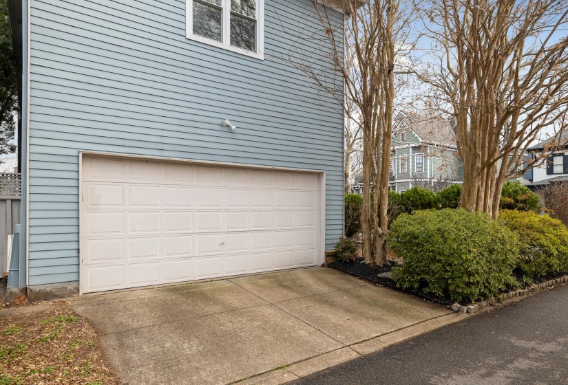 789 HARBOR ISLE CIR, Memphis, Tennessee 38103, 3 Bedrooms Bedrooms, 7 Rooms Rooms,2.1 BathroomsBathrooms,Residential,For Sale,HARBOR ISLE,10213820