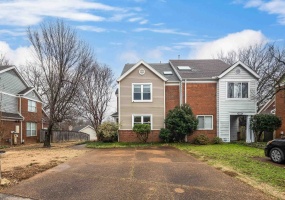 712 WALNUT WOODS CV, Memphis, Tennessee 38018, 2 Bedrooms Bedrooms, 5 Rooms Rooms,2.1 BathroomsBathrooms,Residential,For Sale,WALNUT WOODS,10213823