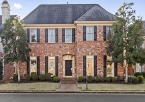 7999 WILLOW BROOK RD, Germantown, Tennessee 38138, 3 Bedrooms Bedrooms, 8 Rooms Rooms,3.1 BathroomsBathrooms,Residential,For Sale,WILLOW BROOK,10211814