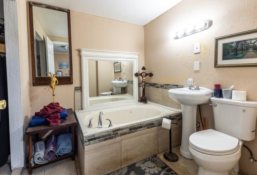 2763 FIZER RD, Memphis, Tennessee 38114, 4 Bedrooms Bedrooms, 7 Rooms Rooms,2 BathroomsBathrooms,Residential,For Sale,FIZER,10213841