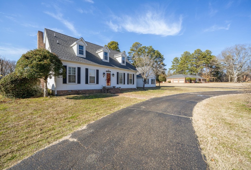 380 MORNINGSIDE CIR, Savannah, Tennessee 38372, 3 Bedrooms Bedrooms, 8 Rooms Rooms,3 BathroomsBathrooms,Residential,For Sale,MORNINGSIDE,10213842