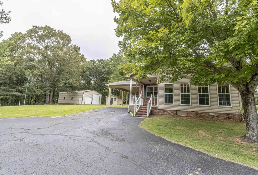 239 OLD NO 5 RD, Selmer, Tennessee 38375, 3 Bedroom Bedrooms, 8 Room Rooms,2 BathroomBathrooms,Residential,For Sale,OLD NO 5,0,10213856