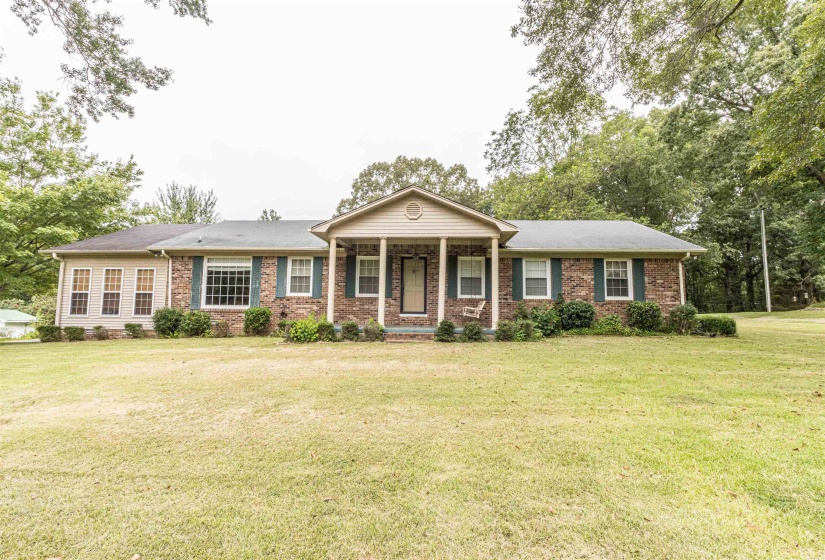 239 OLD NO 5 RD, Selmer, Tennessee 38375, 3 Bedroom Bedrooms, 8 Room Rooms,2 BathroomBathrooms,Residential,For Sale,OLD NO 5,0,10213856